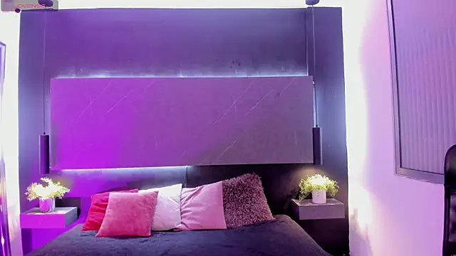 XXX chat uživo modela ariaa_belle
