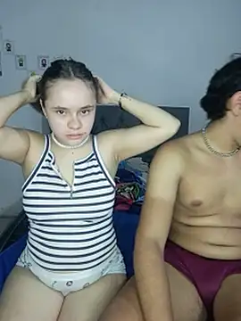 SweetRabbit29's Live XXX Chat