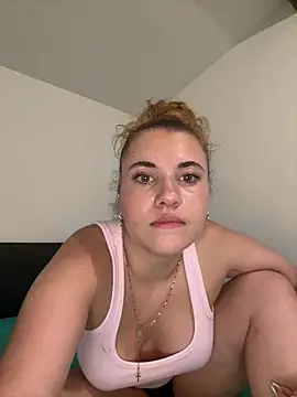 XXX chat uživo modela mayalpn