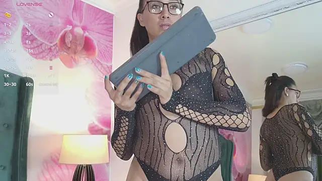 XXX chat uživo modela ISABELLA_STARR
