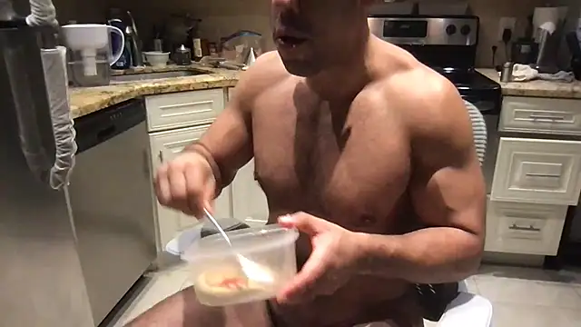 BigGuyMuscle's Live XXX Chat