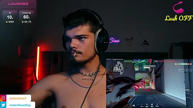 צ'אט XXX בשידור חי של JordanShow