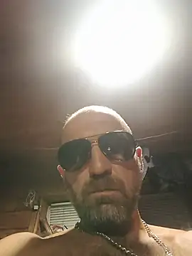 XXX chat uživo modela KosBi69