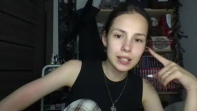 Chat +18 de Yuna5343 ao vivo