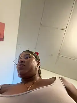 XXX chat uživo modela morena_2026pink
