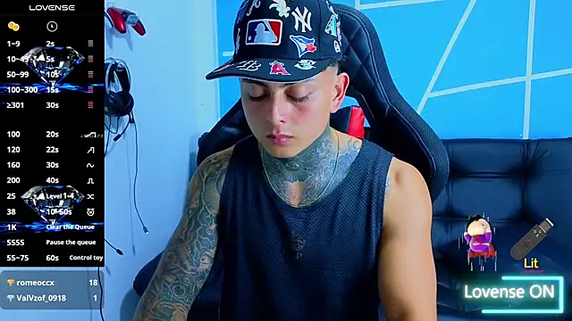 KevinSanchez420 – Naživo XXX chat
