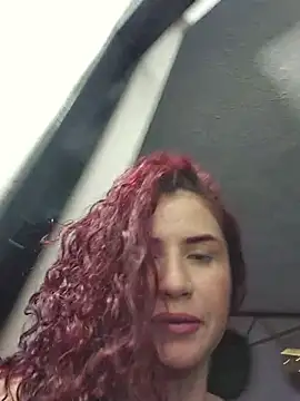XXX chat uživo modela ThaliaCross
