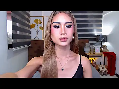 JuicyCockThea Chat XXX in diretta