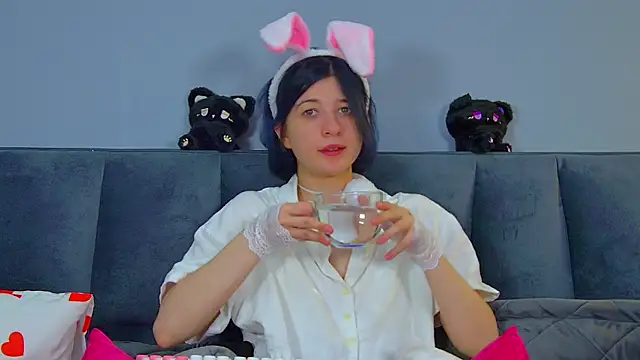 دردشة AnneAvelin الجنسية المباشرة