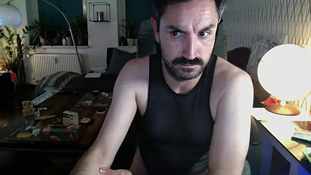 tomz0819 – Naživo XXX chat