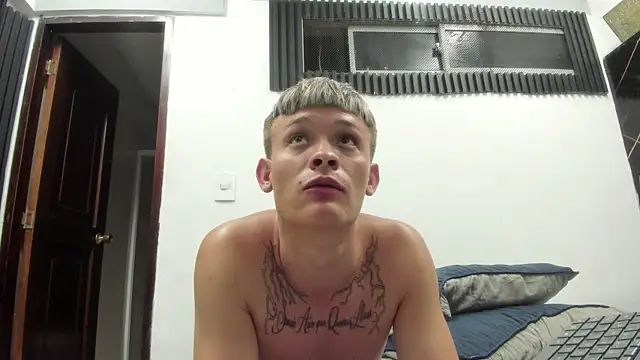 Chat +18 de Robinlion91 ao vivo