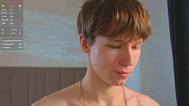 צ'אט XXX בשידור חי של cuMte_boy
