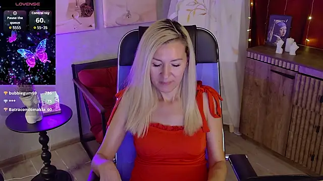 DonnaSmitth Live XXX-Chat