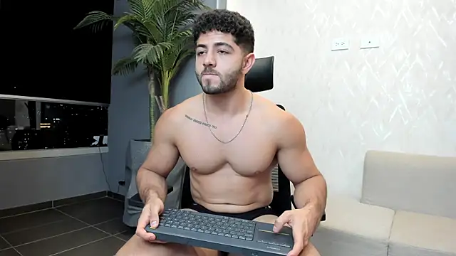 Chat +18 de Thiago_moretti ao vivo