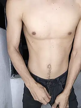 แชท XXX สดของ _king_emir