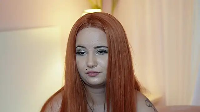 AdelineMoon – Naživo XXX chat