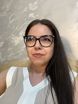 KaylaLewyss Chat XXX live
