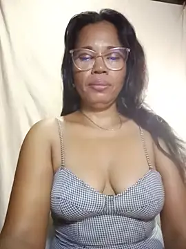 Czat XXX na żywo – Yandris_1212