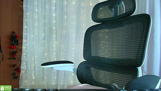XXX chat uživo modela Magic_Aine1
