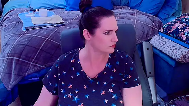 ninajaymes Adlı Modelin Canlı XXX Sohbeti
