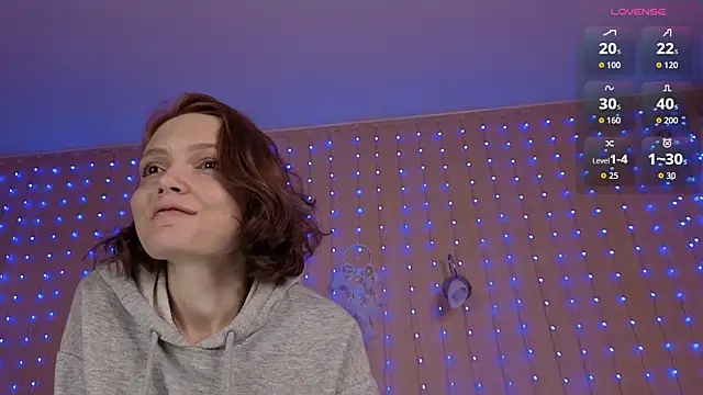 just_vvv's Live XXX Chat