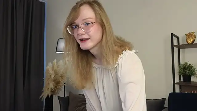 SensualKiraa Live XXX-chat