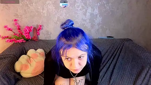 LinaSpark's Live XXX Chat
