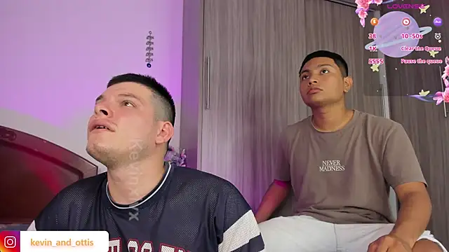 _Ottis_ 现场XXX聊天