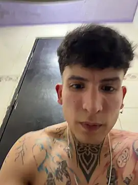 _Tomy08calderon Chat XXX in diretta