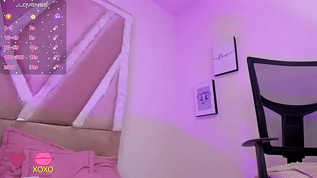 Czat XXX na żywo – xhinata_hyugax