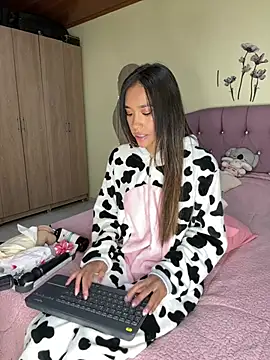 zoe_storm's Live XXX Chat