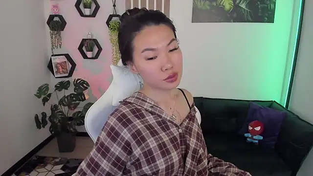 LunaPurrr Chat XXX in diretta