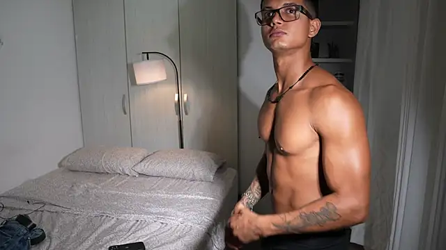 Chat XXX en directo de Paradise_boy__