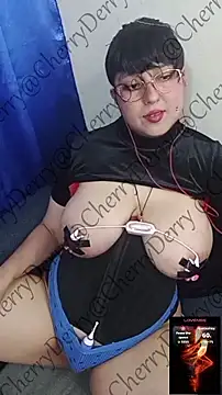 CherryDerryのライブXXXチャット