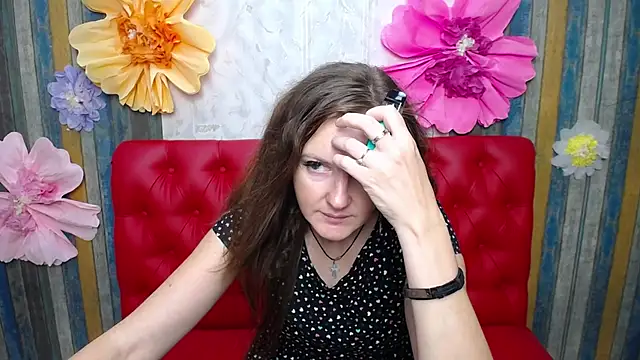 Živý XXX chat MeganPirs