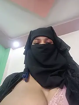 Aafreen_36 লাইভ XXX চ্যাট