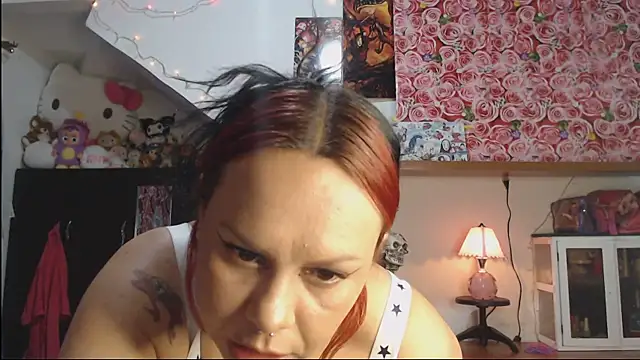 house-starblue's Live XXX Chat
