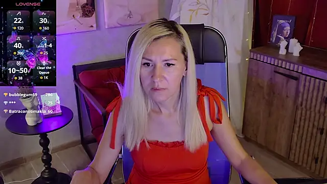XXX chat uživo modela DonnaSmitth