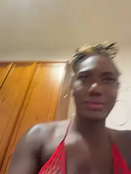 XXX chat uživo modela blackhotpartyts