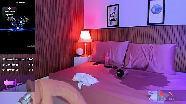 ori_whore's Live XXX Chat