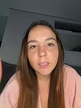 AMORINHA_S2_ Chat XXX in diretta