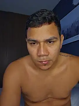 โชว์เว็บแคมของ Alejandroxxxof