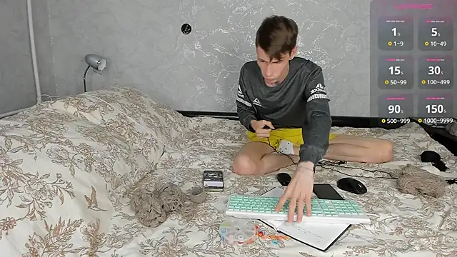 Czat XXX na żywo – ERICK__DEEN