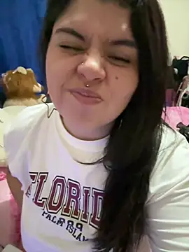 Chat +18 de lia_20xx ao vivo