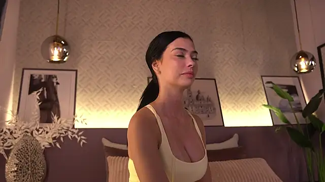ElleDiane's Live XXX Chat