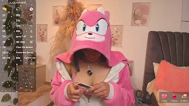 XXX chat uživo modela miaoconell