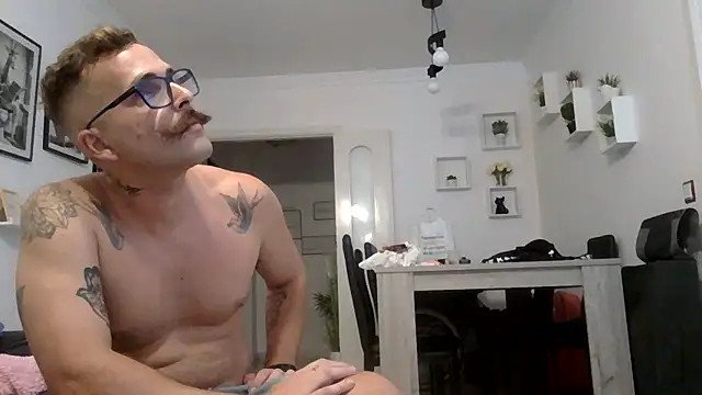 yanick931's Live XXX Chat