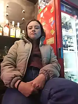 karlagiraldo198 现场XXX聊天