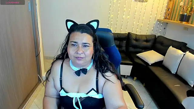 katiusca_rm Adlı Modelin Canlı XXX Sohbeti