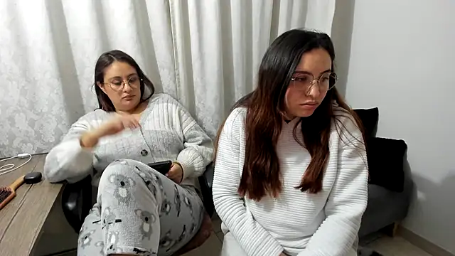 XXX chat uživo modela _girls_on_fire_